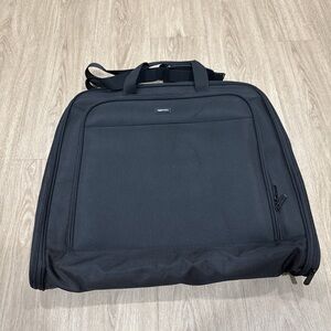 Black Garment Bag 22x20”